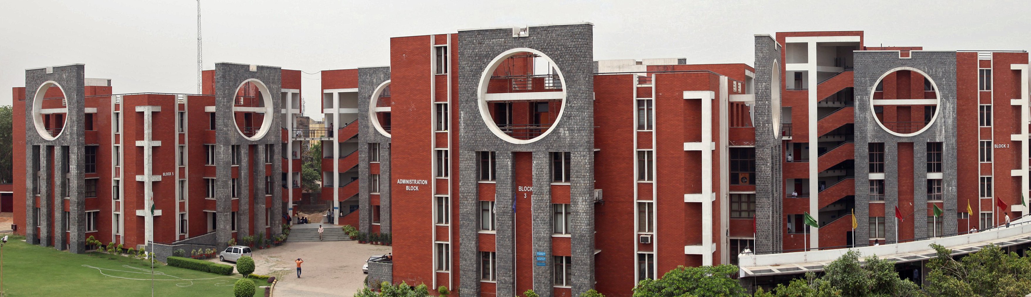 Best Institute Name - Best Schools, Colleges, Universities, Other Educational Institutes, Enterance Exams and Latest Educational News in India
